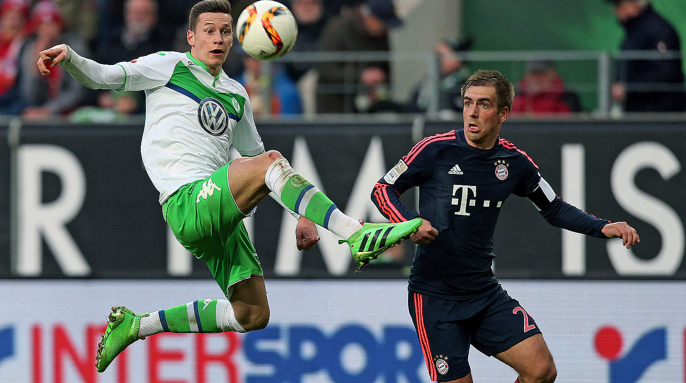 Draxler and Lahm do battle on Saturday afternoon © 2016 Getty Images