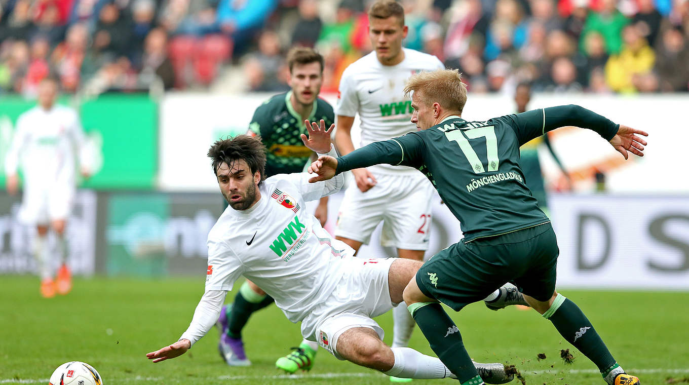 Werfen alles in die Waagschale: die Augsburger mit Jan Moravek (l.) © 2016 Getty Images