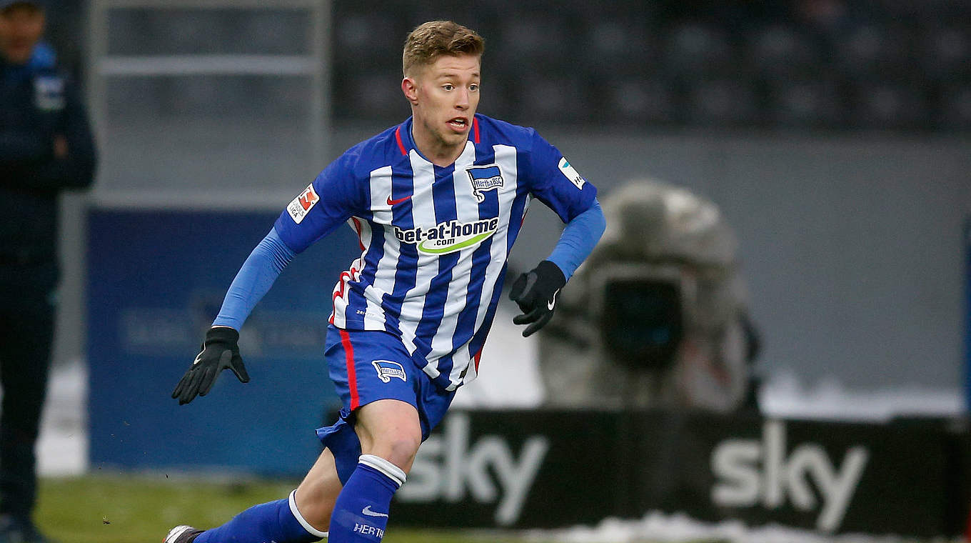 Erfolgreicher Sohn tritt in Papas Fußstapfen: Mitchell Weiser kickt für Hertha © GettyImages