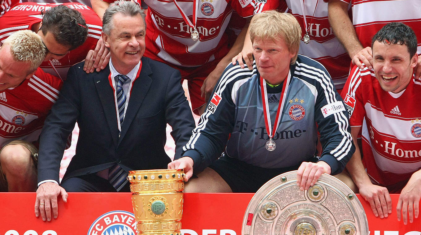 Ottmar Hitzfeld and Oliver Kahn celebrate winning the double in 2008 © 2008 Getty Images