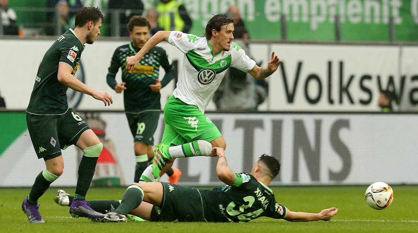 Max Kruse (M.) vom VfL Wolfsburg: "Wir sind sehr froh über den zweiten Sieg in Folge" © Getty Images