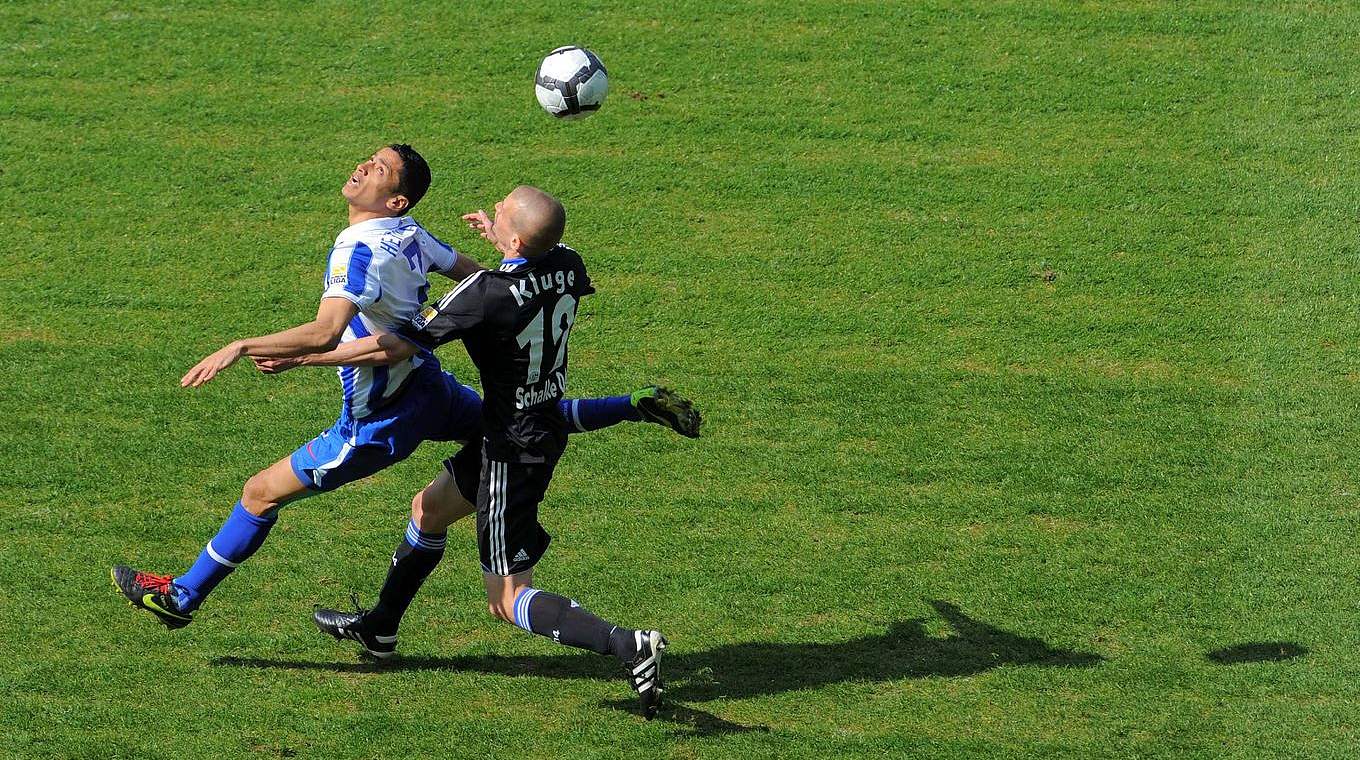 April 2010: Hertha plant für die 2. Liga, Schalke träumt von der Meisterschaft © imago