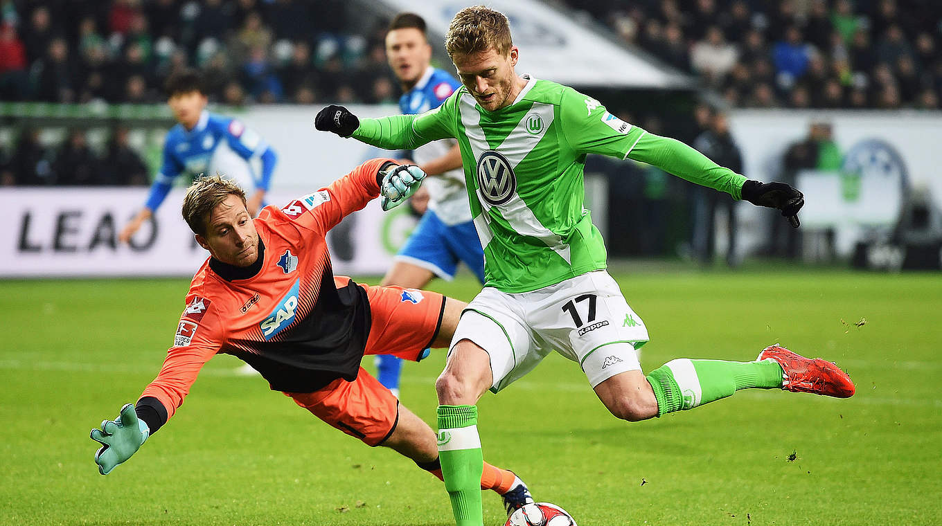 Kann seine "weiße Weste" gegen Hoffenheim bewahren: Weltmeister Schürrle (r.) © 2015 Getty Images