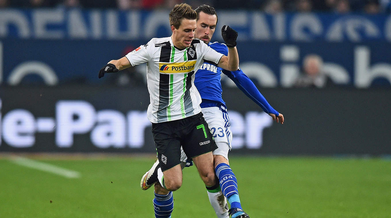 2015: Schalke siegt nach falscher Bombendrohung © 2015 Getty Images
