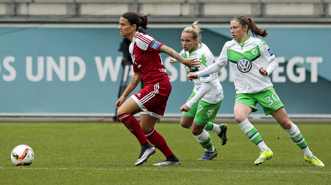 Marozsan (l.) nach dem 1:3 gegen Wolfsburg: "Im Optimalfall jetzt alle Spiele gewinnen" © imago/foto2press