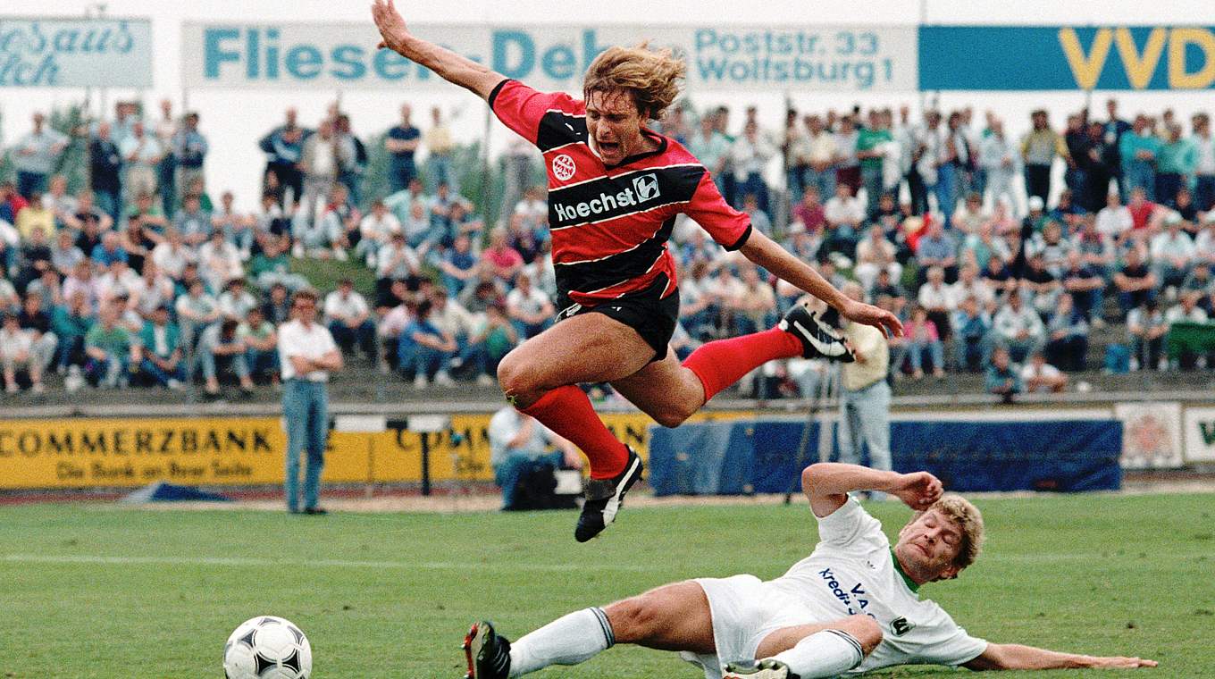 Peter Hobday spent two years with Eintracht Frankfurt © imago