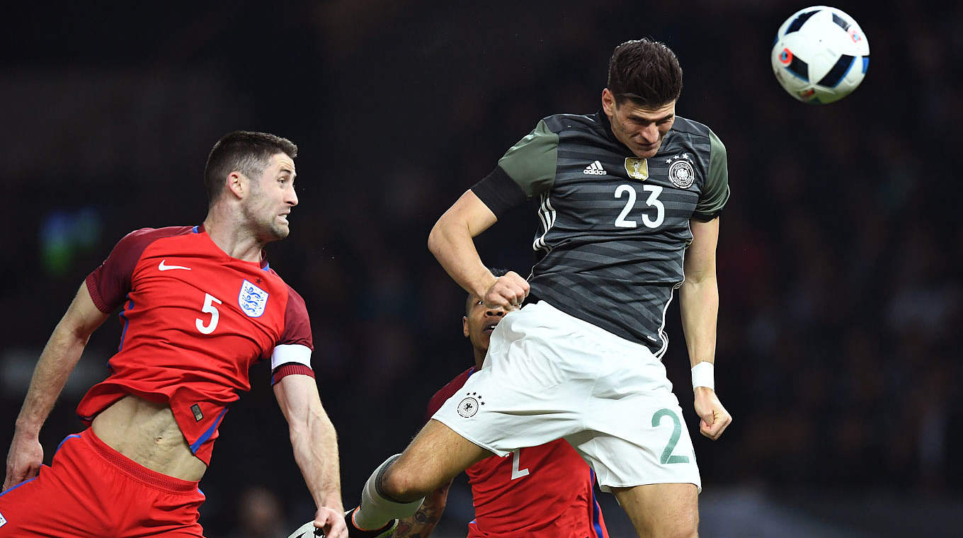 Mario Gomez: "It is inexcusable" © 2016 Getty Images