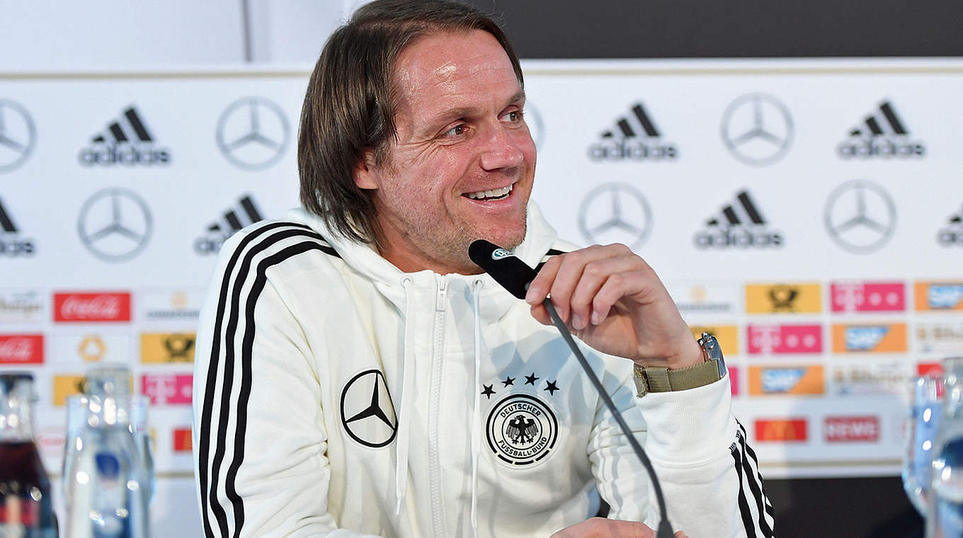Schneider talks to the media following Germany's 3-2 defeat to England © GES/Markus Gilliar