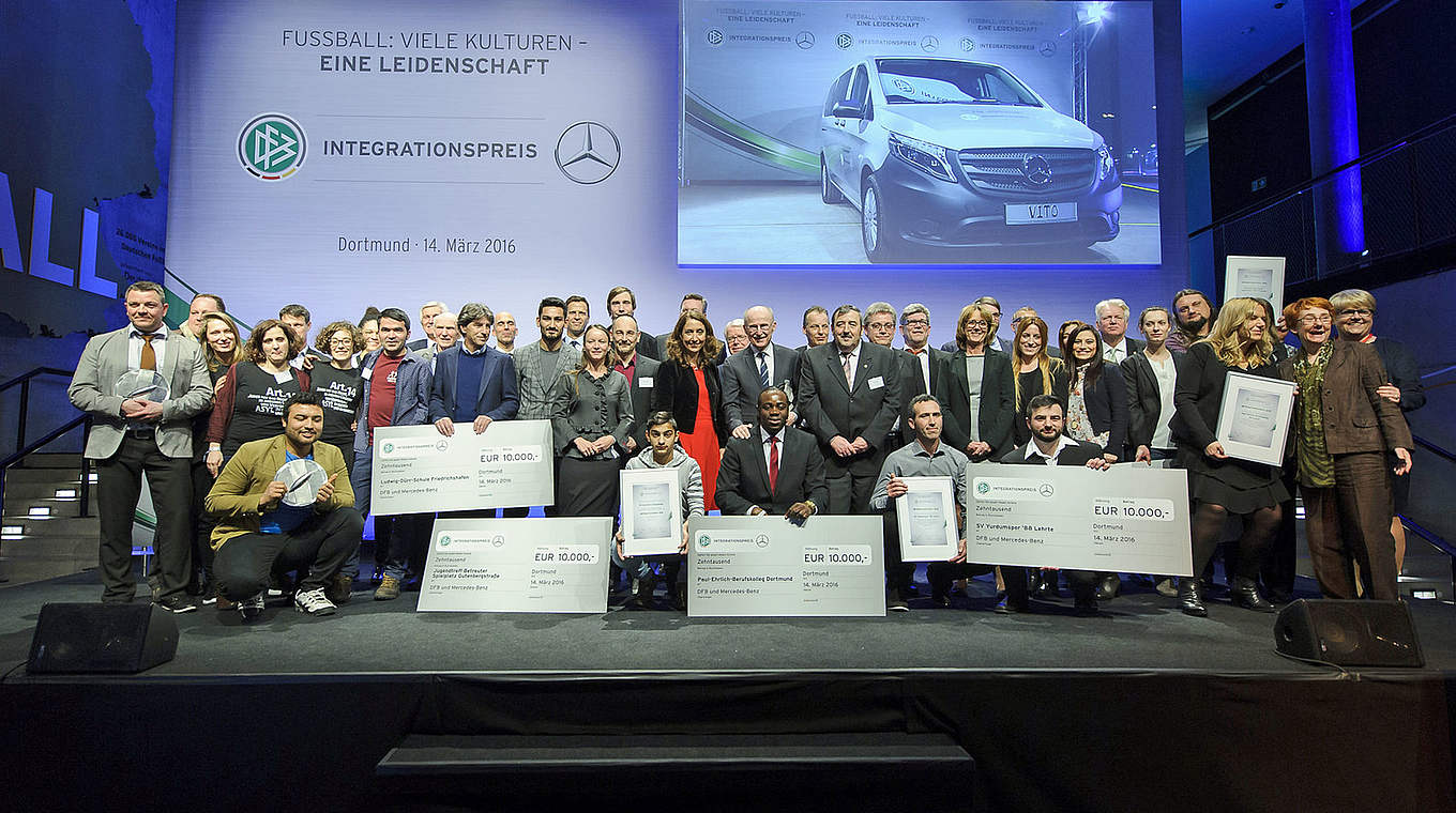 DFB- und Mercedes-Benz Integrationspreis 2016: die Sieger auf einen Blick © GES-Sportfoto
