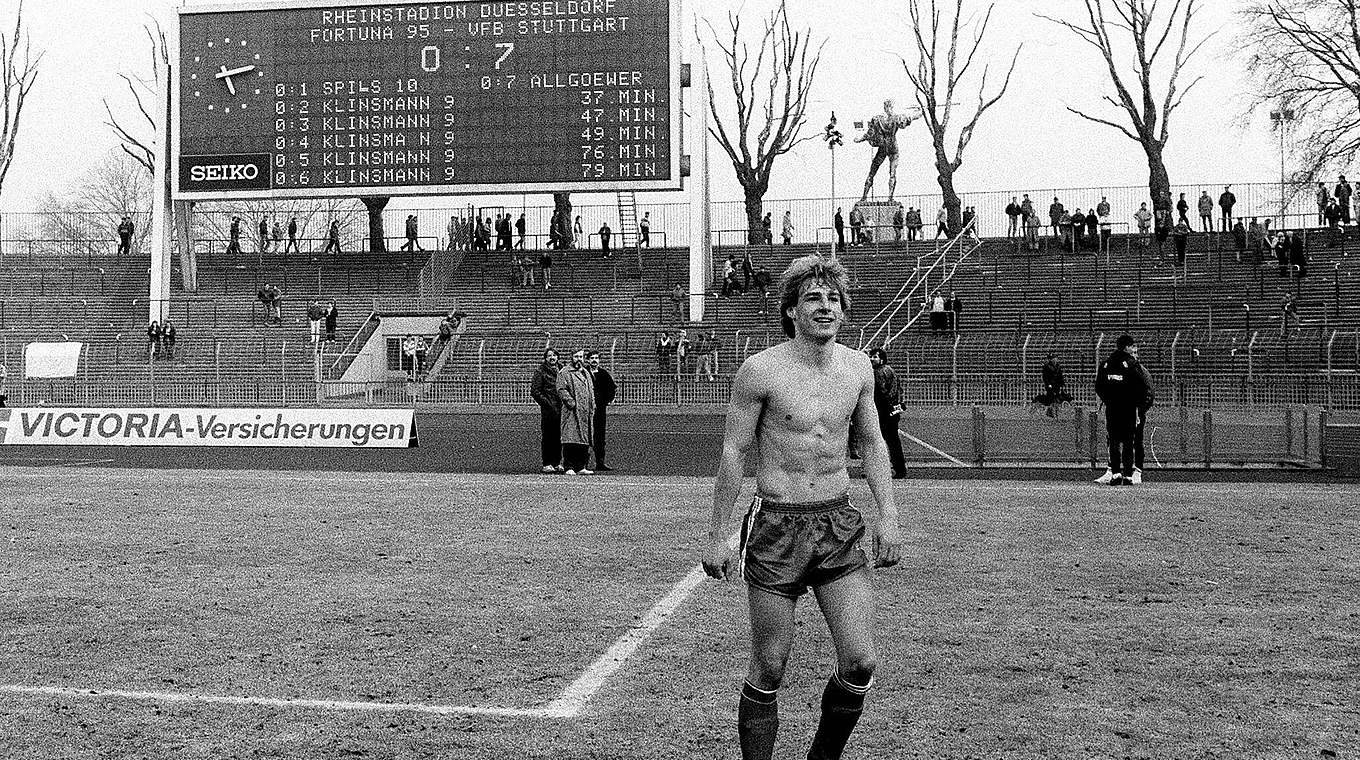 Fünferpack in der Bundesliga: Jürgen Klinsmann ist 1986 nicht zu stoppen © imago