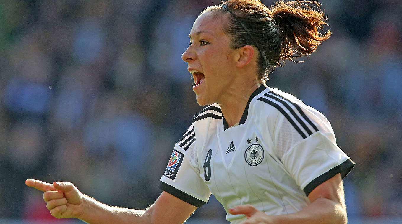 29 Länderspiele und zehn Tore für Deutschland: Mittelfeldspielerin Nadine Keßler © 2013 Getty Images