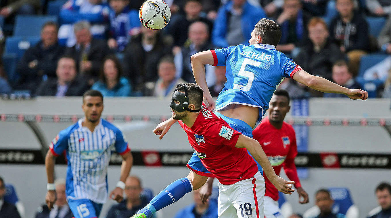 Schär in an aerial battle with Hertha's Ibisevic © 