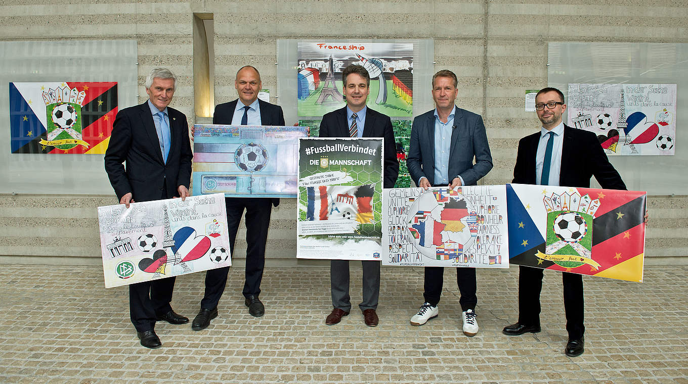 Die fünfköpfige Jury: Gehlenborg, Ebert, Ingenlath, Köpke und Suard (v.l.n.r.) © 2016 Getty Images