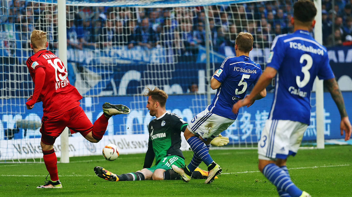 Der Anschlusstreffer: Brandt (l.) trifft zum 1:2 © 2016 Getty Images