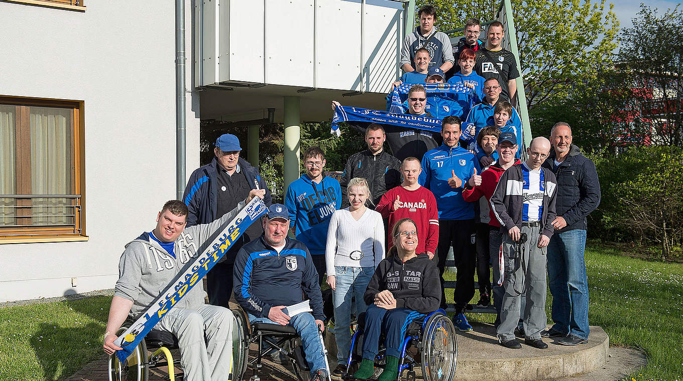 "Blau-Weiße Begeisterung kennt kein Handicap": Der 1. FC Magdeburg zeigt viel Herz  © Norman Seidler/1. FC Magdeburg 