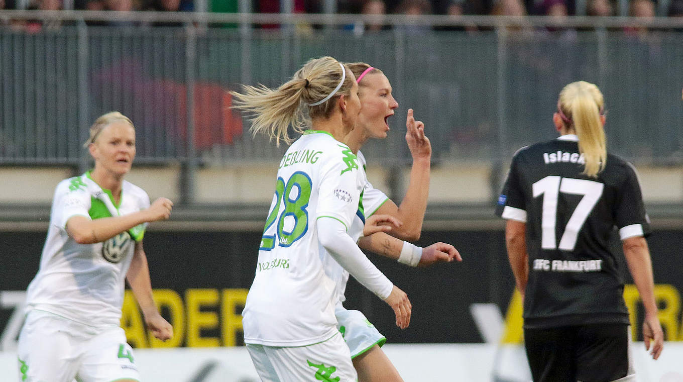 Auch Alexandra Popp reihte sich unter den Torschützinnen ein. Ihr Schuss unter die Querlatte markierte in der 28. Minute das 2:0 der Wolfsburgerinnen.  © Jan Kuppert