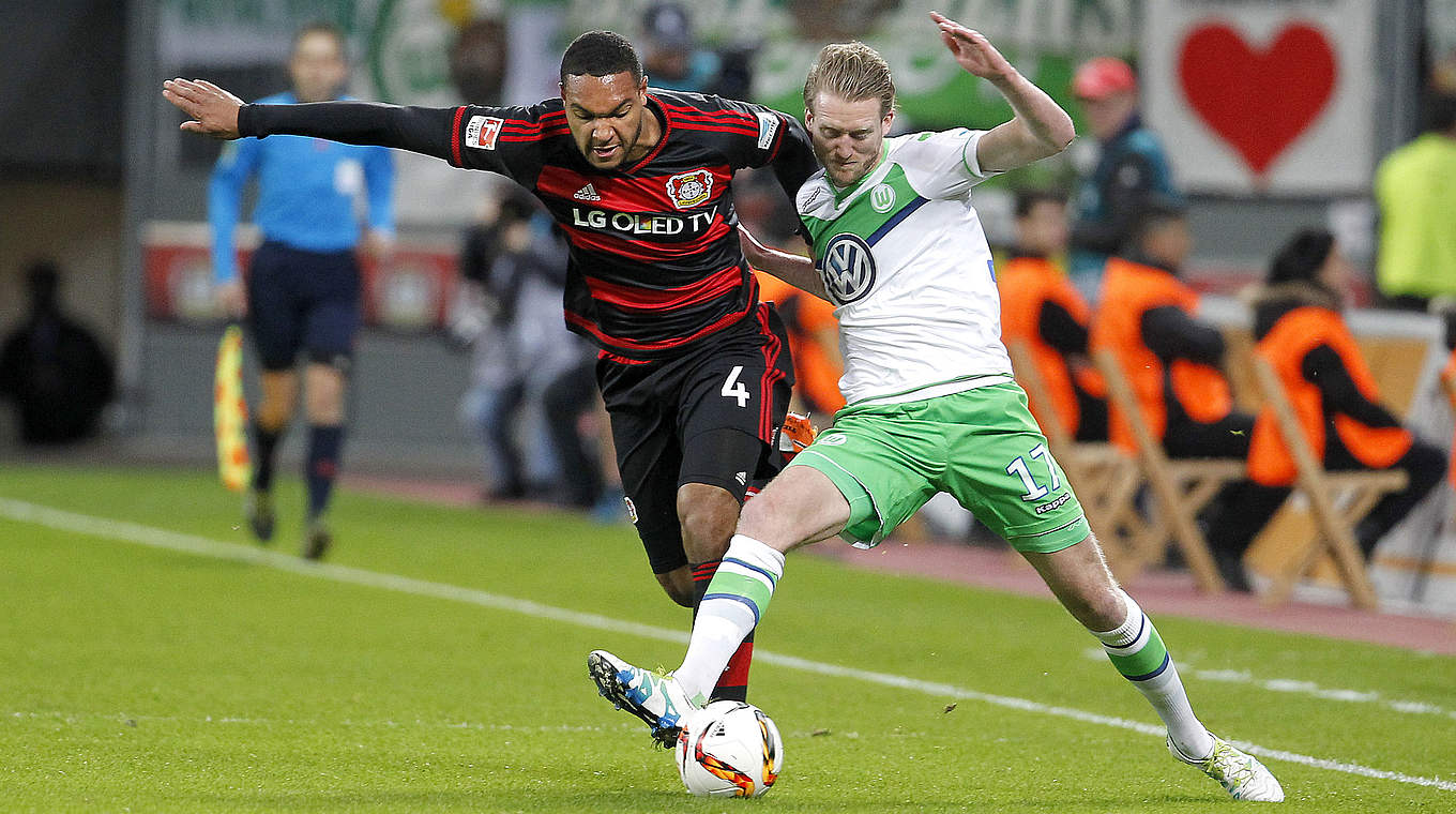 A tussle for the ball between Germany internationals Jonathan Tah and André Schürrle © 2016 Getty Images