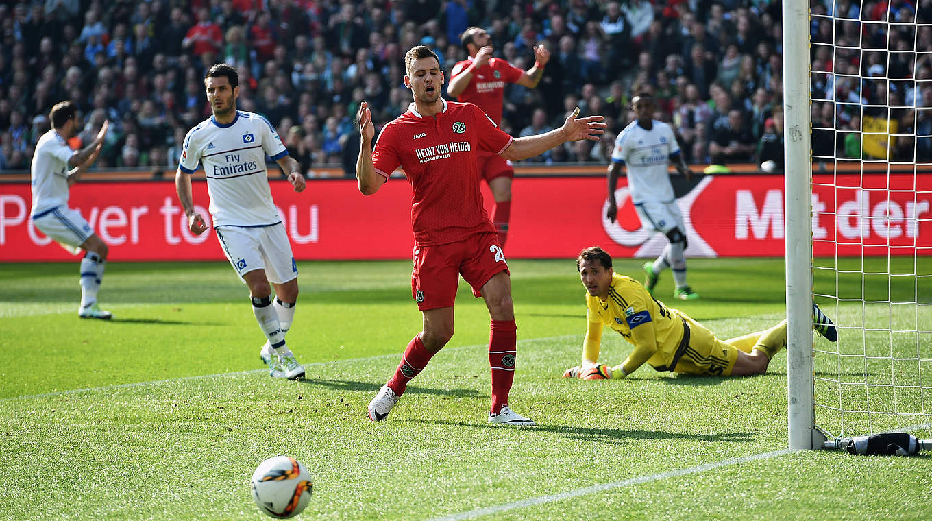 Relegation edges closer for Hannover after 3-0 home defeat to HSV. © 2016 Getty Images