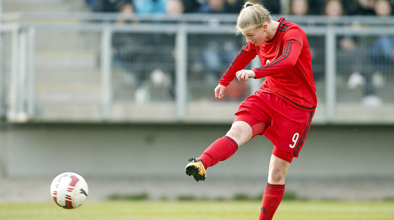 Drei Treffer gegen Jena: U 17-Nationalspielerin Anna-Lena Stolze  © Getty Images