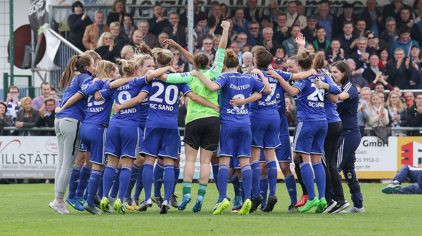 Stehen zum ersten Mal in der Vereinsgeschichte im Pokalfinale: Die Frauen des SC Sand. © Jan Kuppert