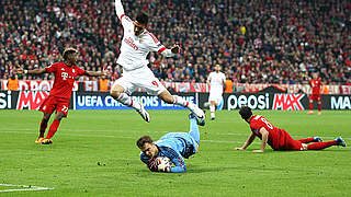 Manuel Neuer (M.) übers 1:0 der Bayern gegen Benfica: 