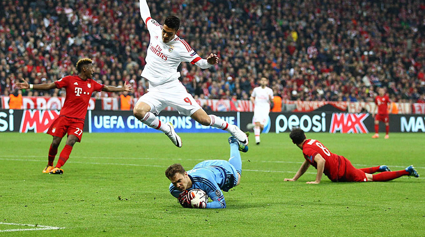Manuel Neuer (M.) übers 1:0 der Bayern gegen Benfica: "Es muss auch mal ein 1:0 reichen" © imago/BPI