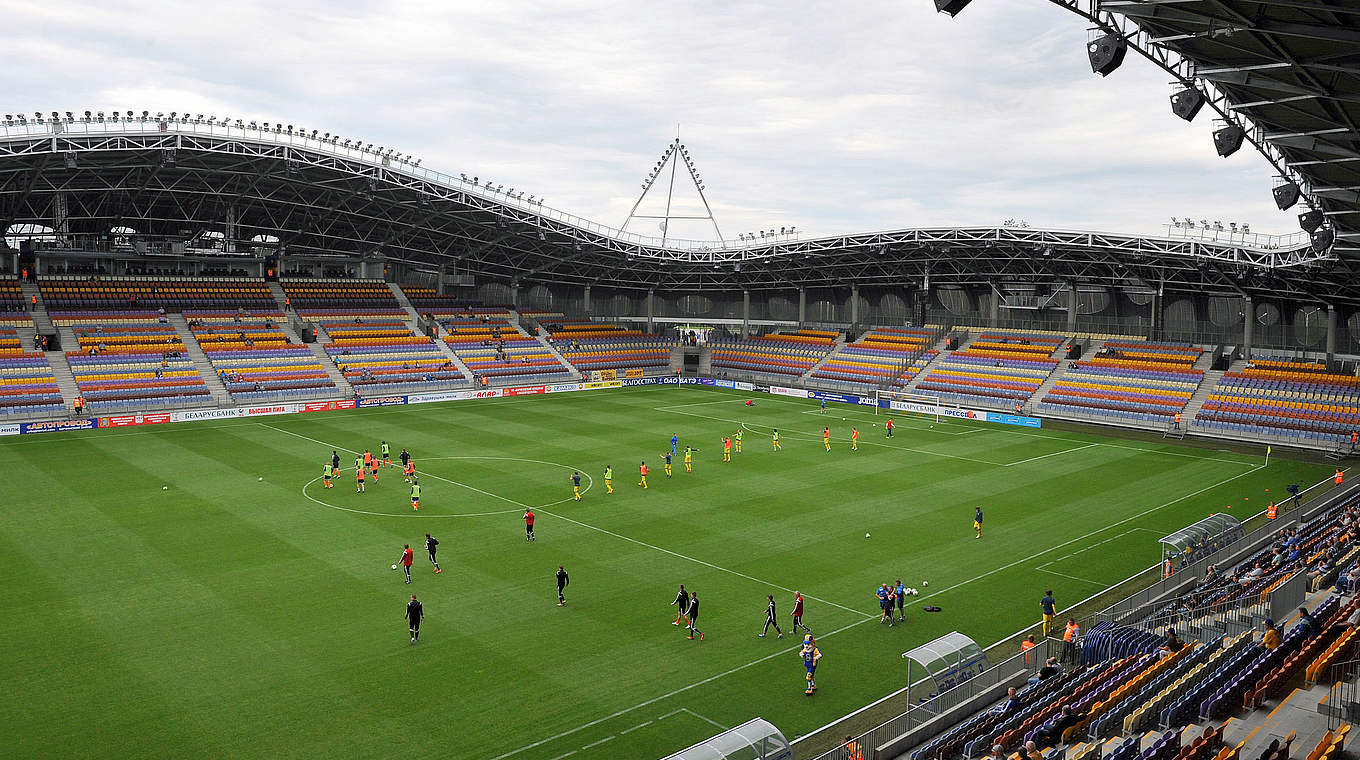 Endspielort der U 17-EM in Weißrussland: die Baryssau-Arena in der gleichnamigen Stadt © 2014 AFP