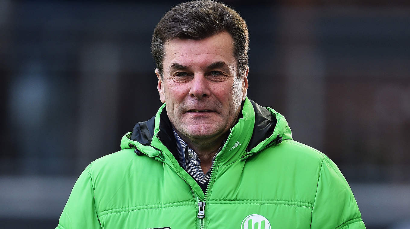 Hofft auf seinen 125. Bundesliga-Sieg: Trainer Dieter Hecking © 2016 Getty Images