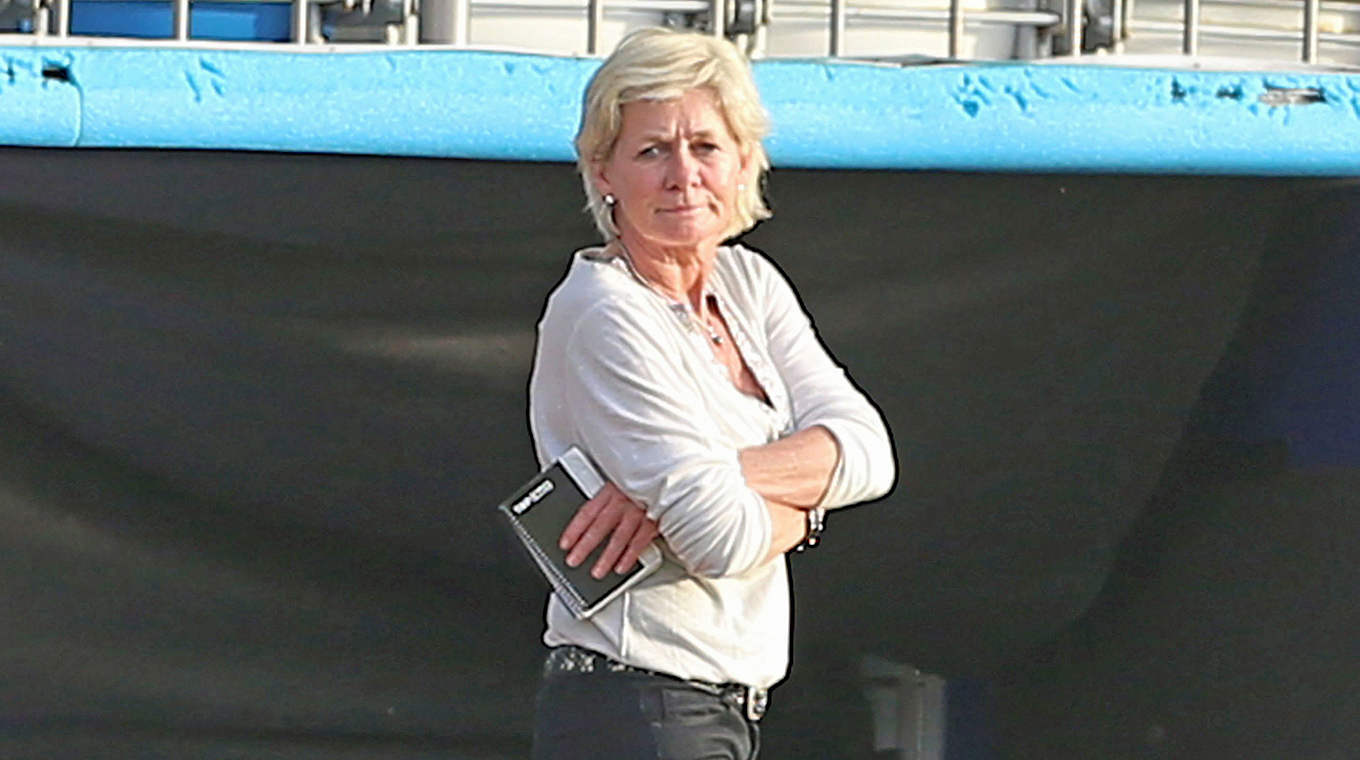 Mit den DFB-Frauen gegen Kroatien: Bundestrainerin Silvia Neid © 2016 Getty Images