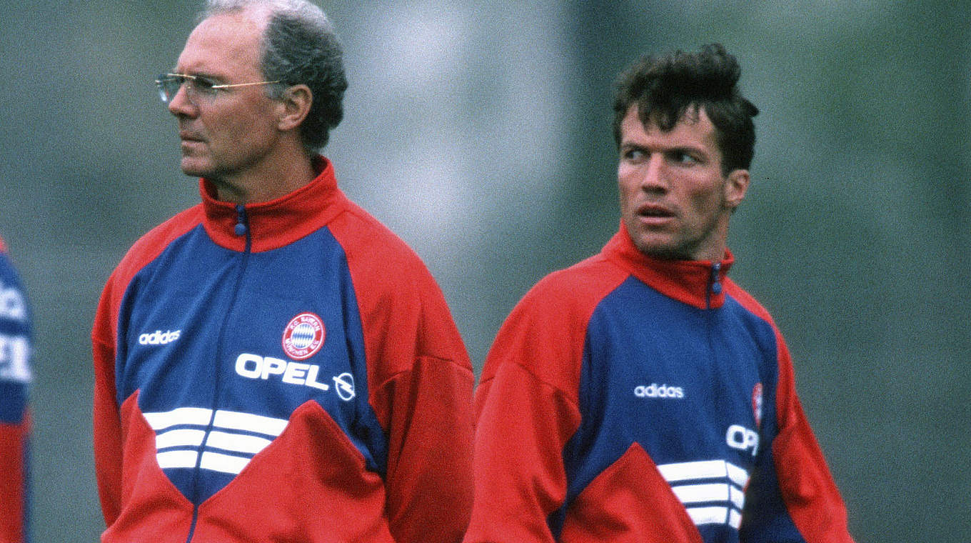 Erfolg im UEFA-Cup-Finale 1996 gegen Bordeaux: Bayern-Interimscoach Beckenbauer (l.) © Bongarts/Getty Images