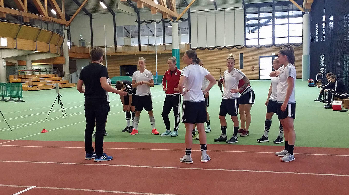 Zweiteiliger Test zur Leistungsdiagnostik: die Frauen-Nationalmannschaft © DFB