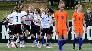 Dreimal Torjubel, aber kein Sieg: Die U 15-Juniorinnen spielen in den Niederlanden 3:3 © Getty Images