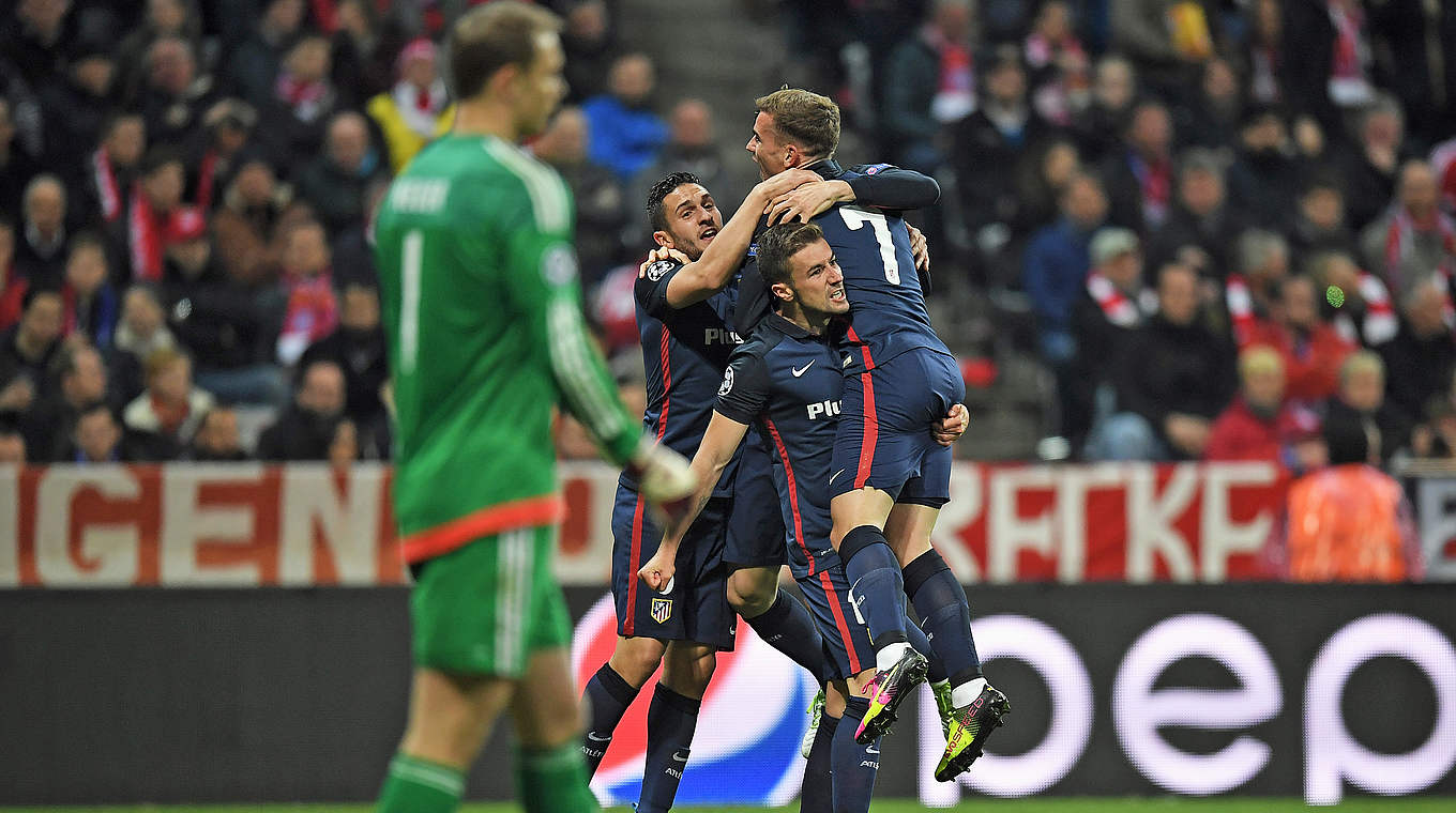 Bitter für die Bayern: Griezmann erzielt das Auswärtstor in München © 2016 Getty Images