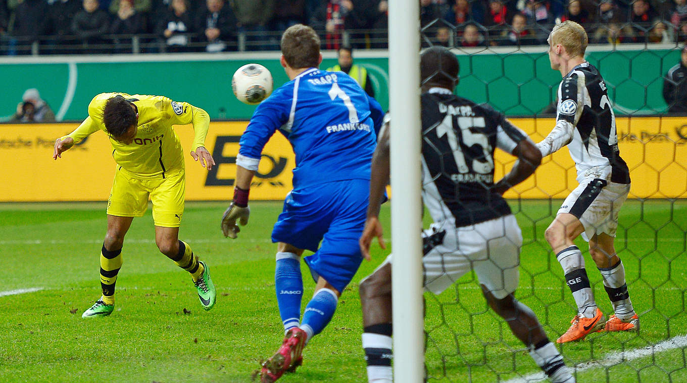 Viertelfinale im DFB-Pokal 2014 : Aubameyangs Stern geht in Frankfurt auf © 2014 Getty Images