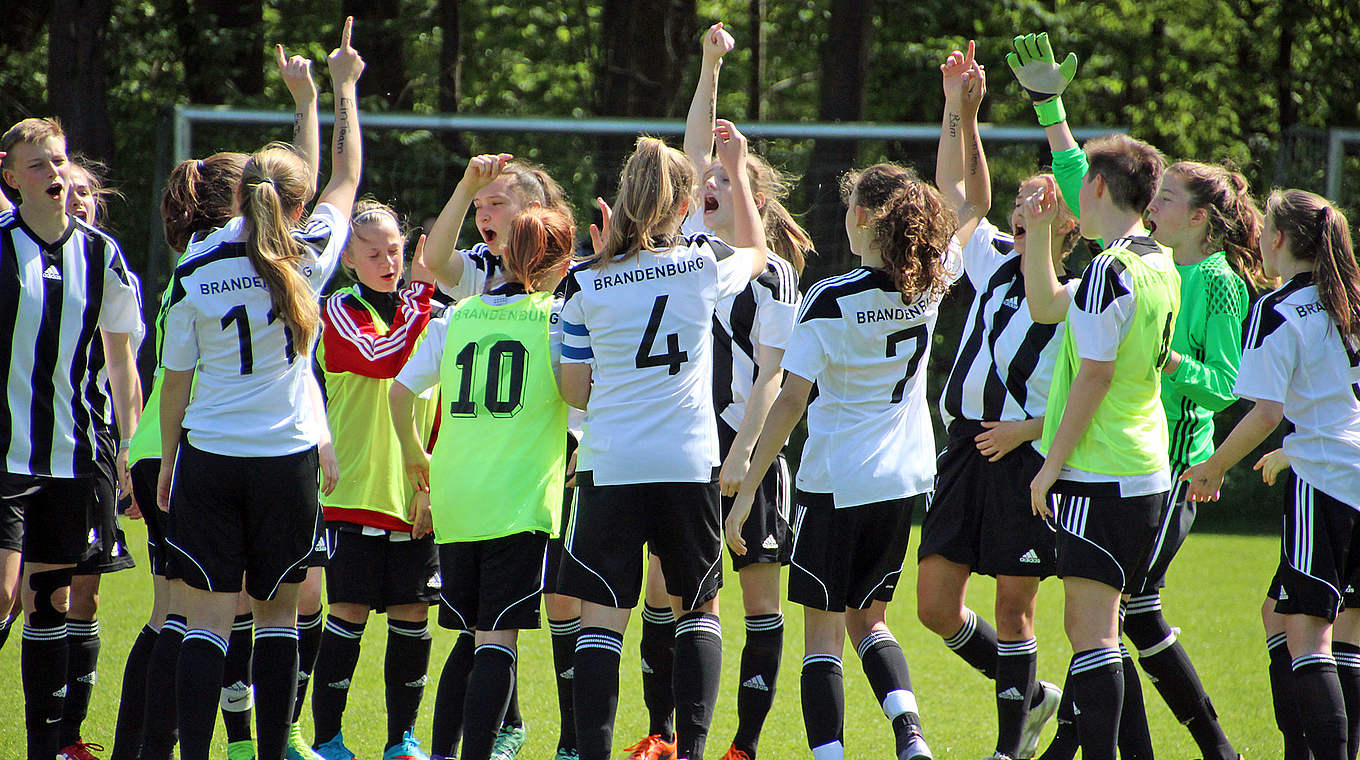 Das Team Brandenburg: gut gelaunt im Verfolger-Trio. © Rüdiger Zinsel