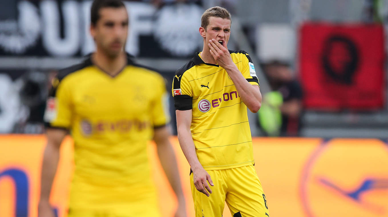 Dortmund suffered a shock 1-0 defeat at the hands of Eintracht Frankfurt © 2016 Getty Images