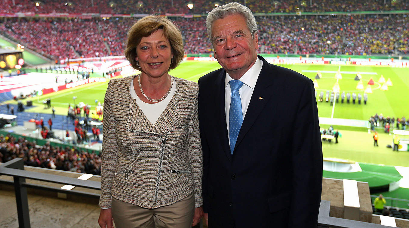 Besucht das DFB-Pokalfinale der Frauen in Köln: Bundespräsident Joachim Gauck © 2014 Getty Images