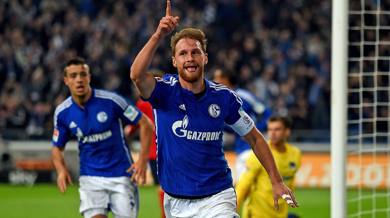 Mit einem Sieg in die Schalker Geschichtsbücher: Benedikt Höwedes © 2015 Getty Images