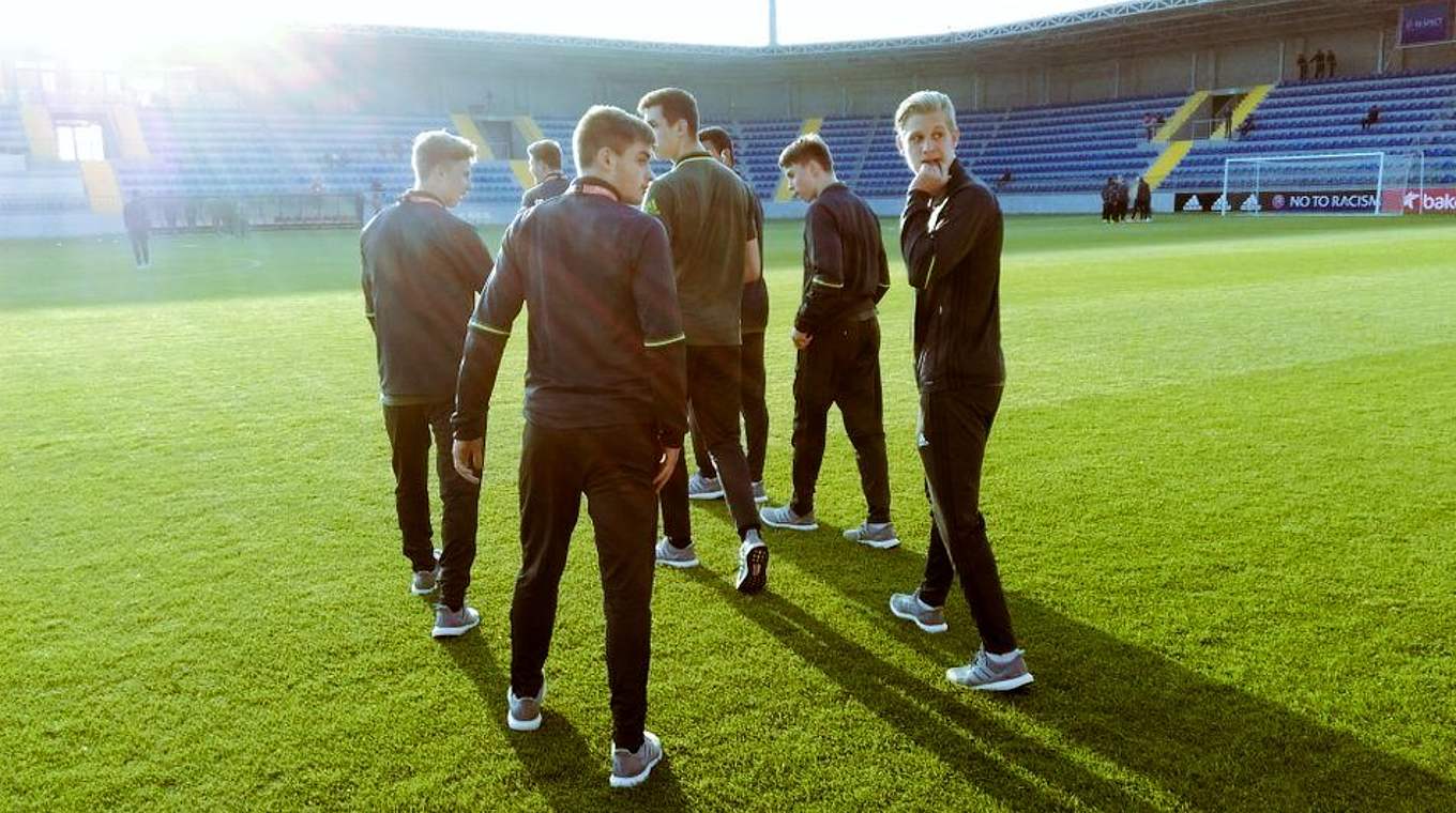 Showdown in der Dalga Arena: Die U 17 vor dem EM-Viertelfinale gegen Belgien in Baku © DFB