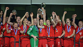 Nach 2008, 2009, 2012 und 2014 zum fünften Mal Europameister: die deutschen U 17-Juniorinnen © SPORTSFILE