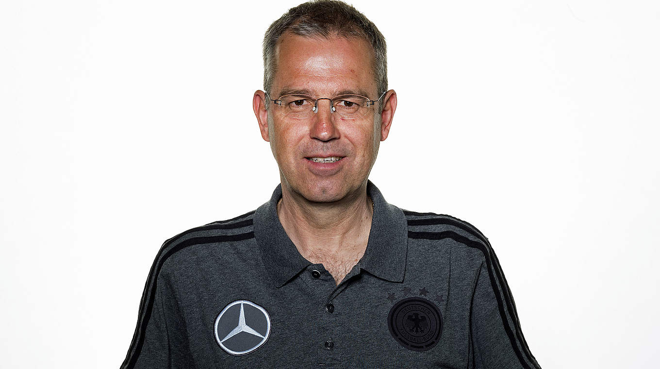 Blickt auf erstes Jahr als DFB-Trainer zurück: Michael Feichtenbeiner © 2016 Getty Images
