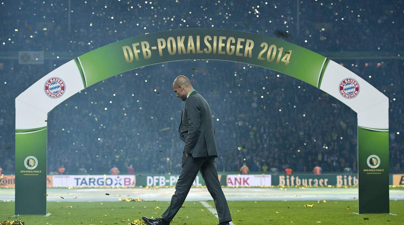"Titel sind Nummern": Bayern-Trainer Pep Guardiola wird DFB-Pokalsieger 2014 in Berlin © imago
