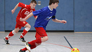 Ab 2006 spielt Julian Weigl (r.) für den TSV 1860 Rosenheim: Beim DFB C-Junioren Futsal-Cup 2010 belegt er mit seiner Mannschaft den zweiten Platz © Getty/DFB