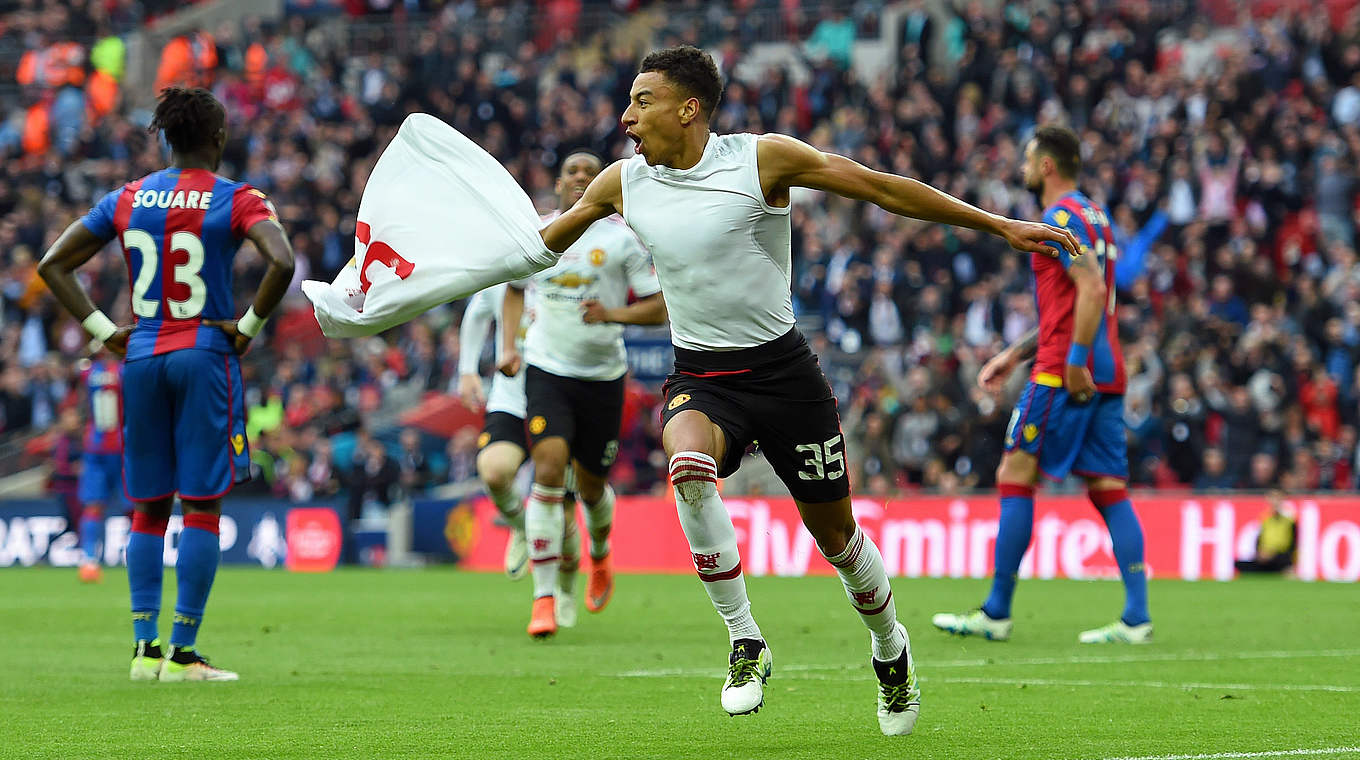 Jesse Lingard's extra time goal fired Man United to a twelfth FA Cup © 2016 Getty Images