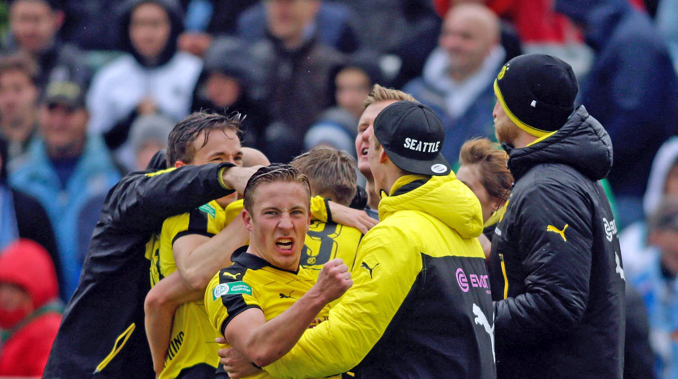 Fightete sich ins Endspiel: Dortmund kam im Halbfinale gegen 1860 München zurück © 2016 Getty Images
