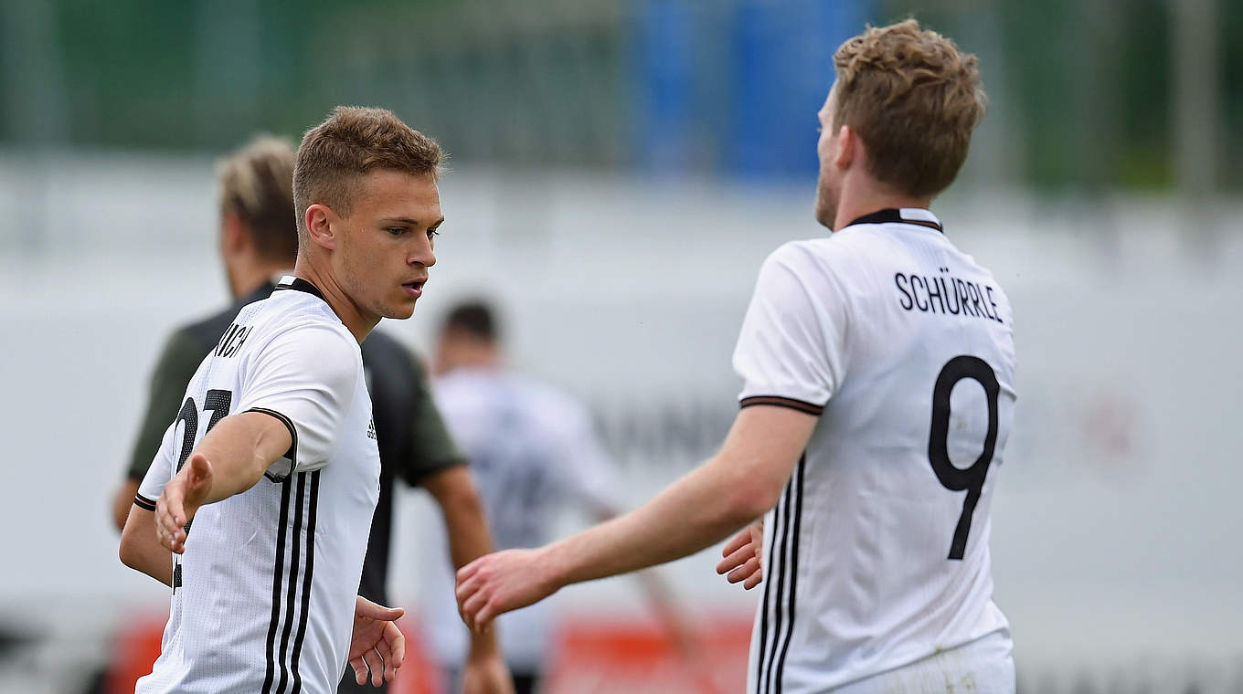 Kimmich and Schürrle were able to celebrate a 7-0 win over the U20s © GES/Markus Gilliar