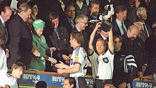 Bierhoff und die Queen in Green: 