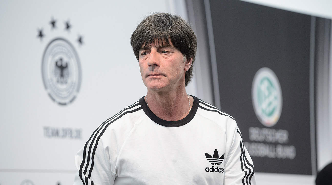 Löw: "Die Stimmung ist gut, aber auch sehr konzentriert" © GES/Markus Gilliar