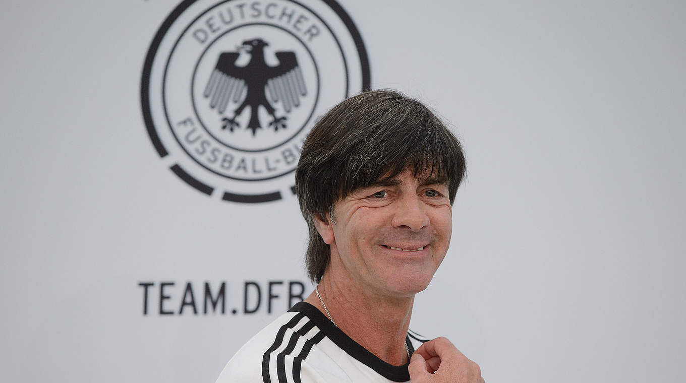 Löw: "The conditions here are very good" © GES/Markus Gilliar