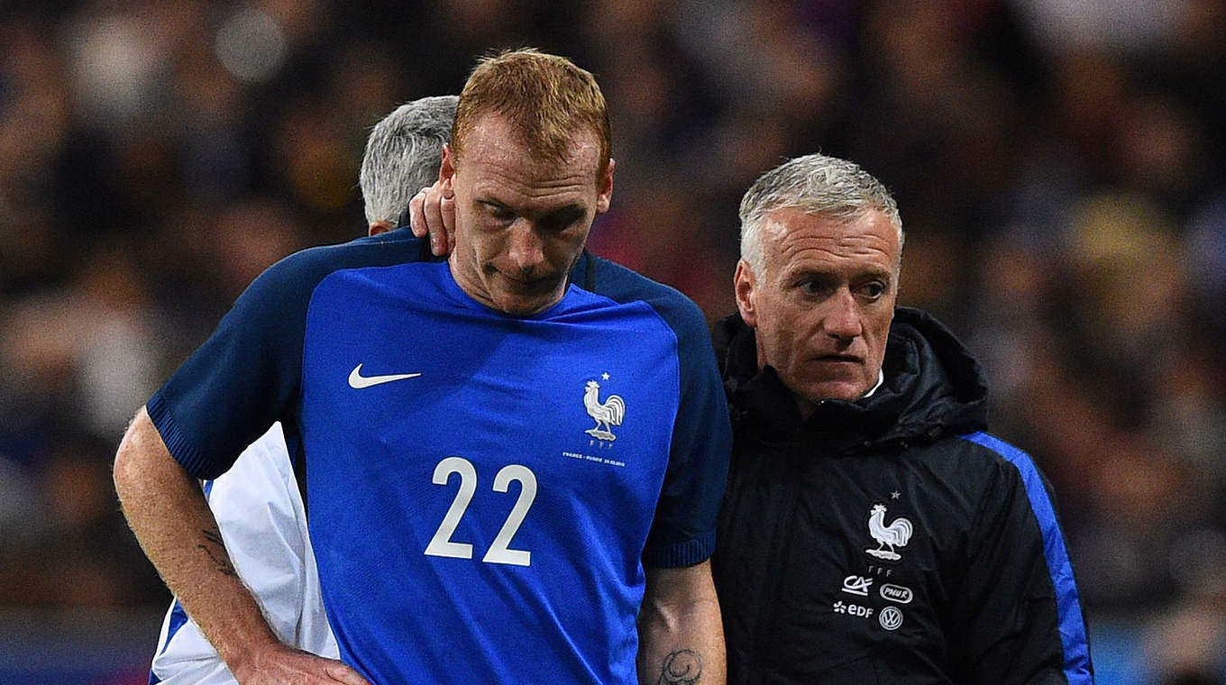 Wird nicht mehr rechtzeitig zur EM fit: Frankreichs Abwehrspieler Jérémy Mathieu (l.) © Getty Images